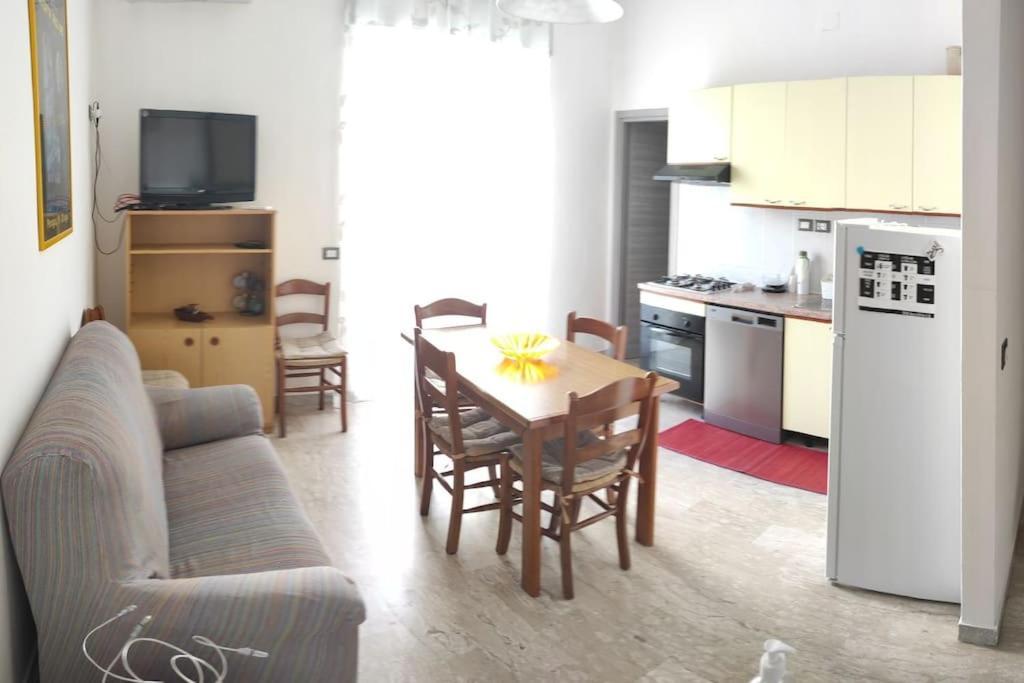 Casa Alea - Appartamento Turistico - Paola- Εξωτερικό φωτογραφία
